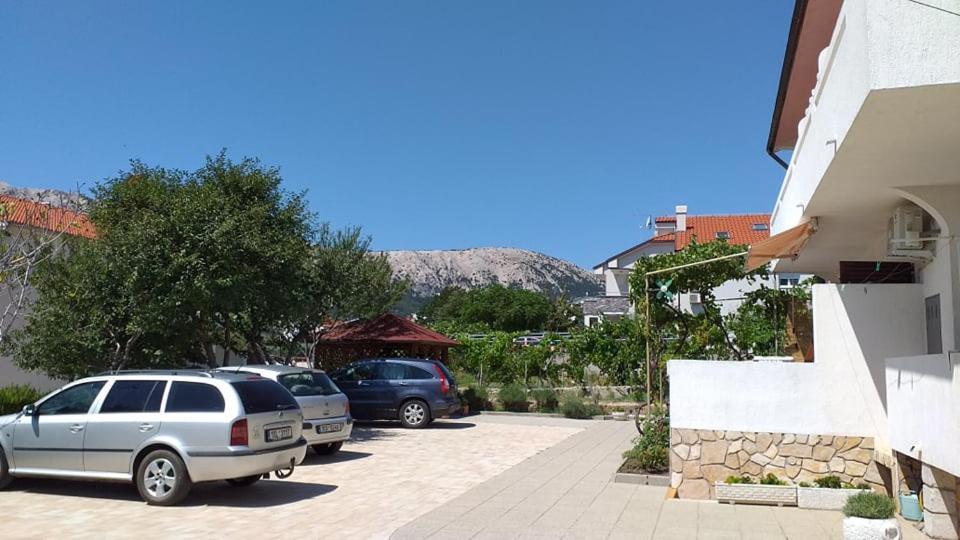 Mirjana F Apartaments บัชกา ภายนอก รูปภาพ