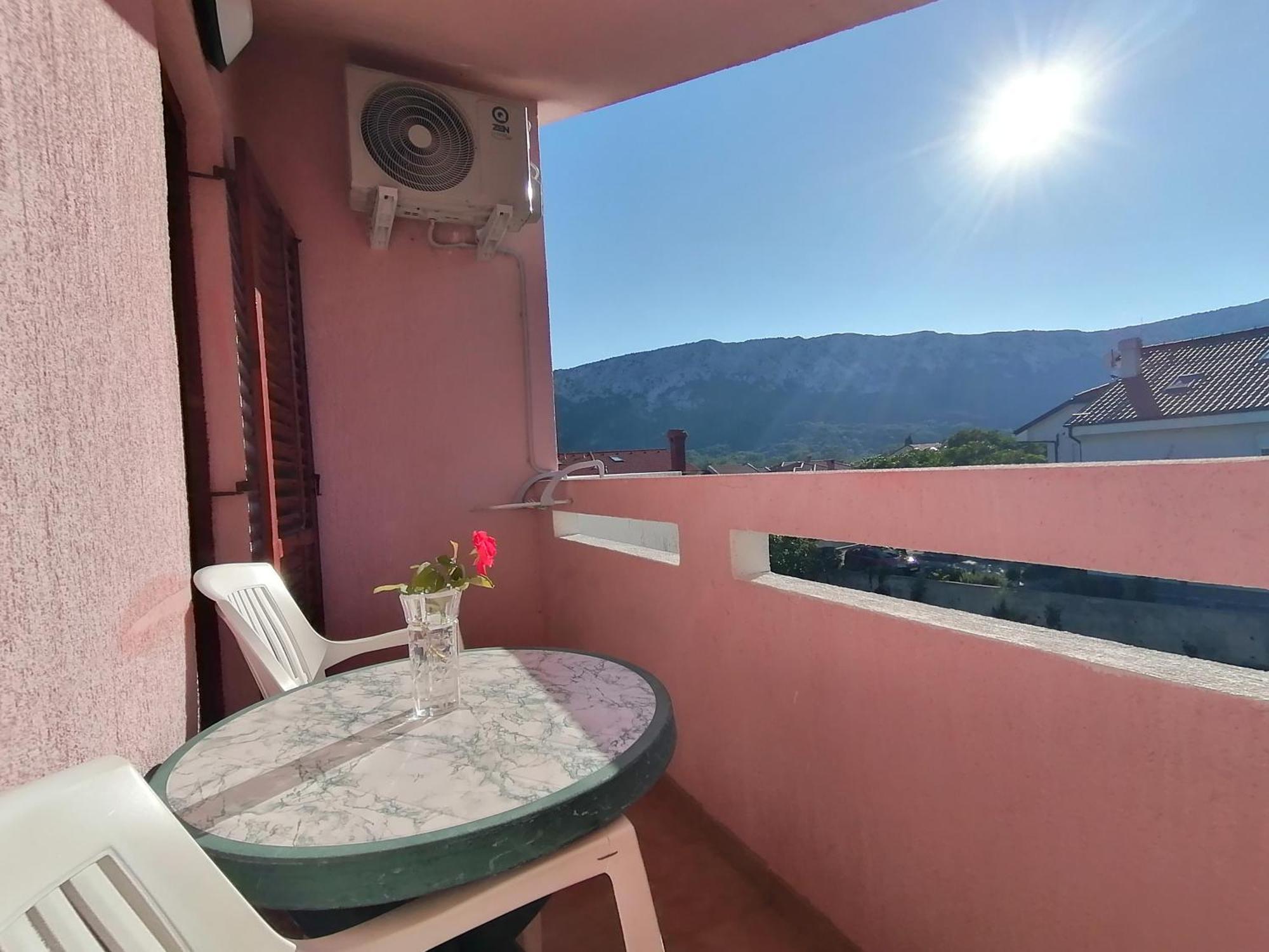 Mirjana F Apartaments บัชกา ภายนอก รูปภาพ