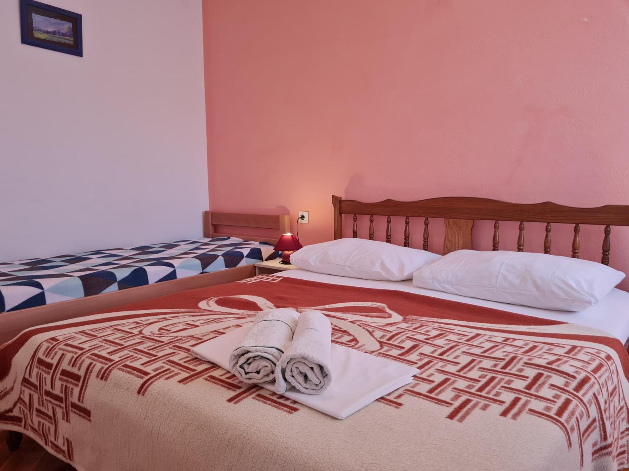 Mirjana F Apartaments บัชกา ภายนอก รูปภาพ