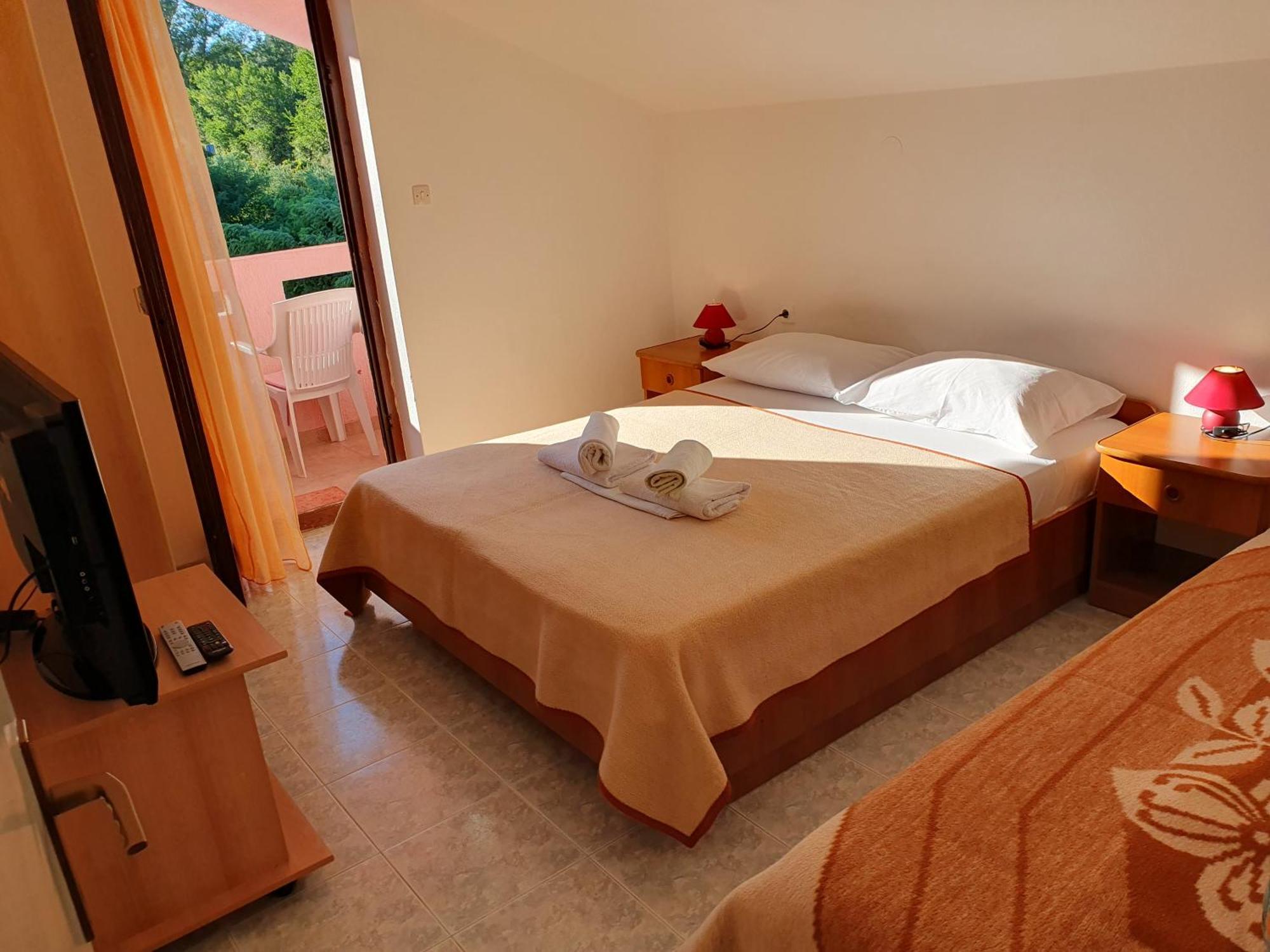 Mirjana F Apartaments บัชกา ภายนอก รูปภาพ