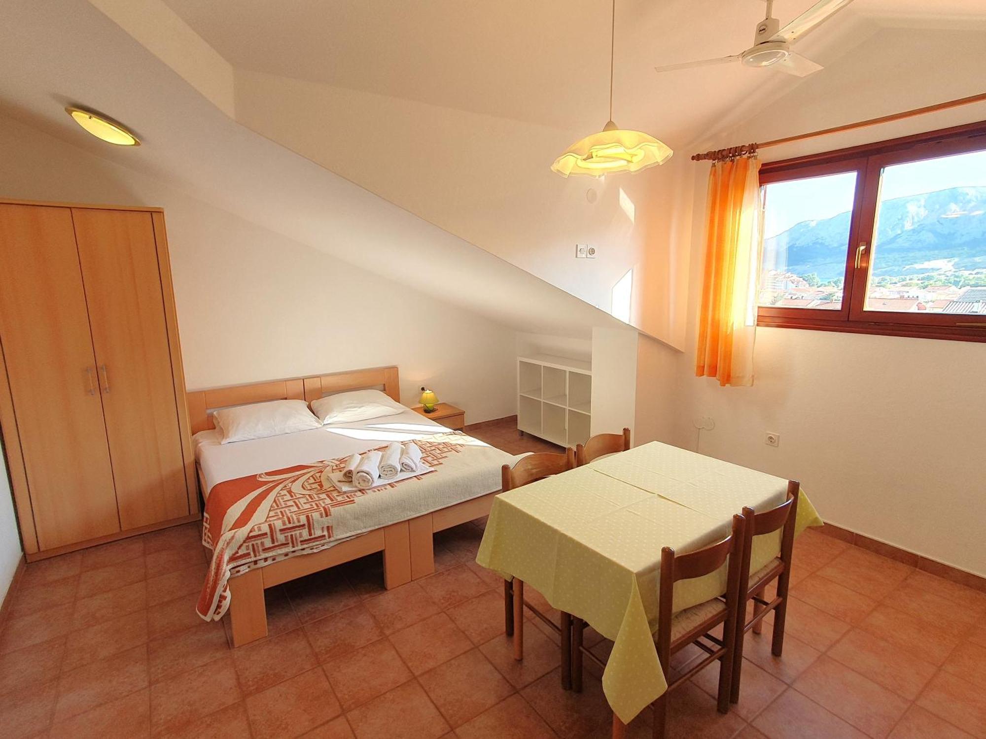 Mirjana F Apartaments บัชกา ภายนอก รูปภาพ